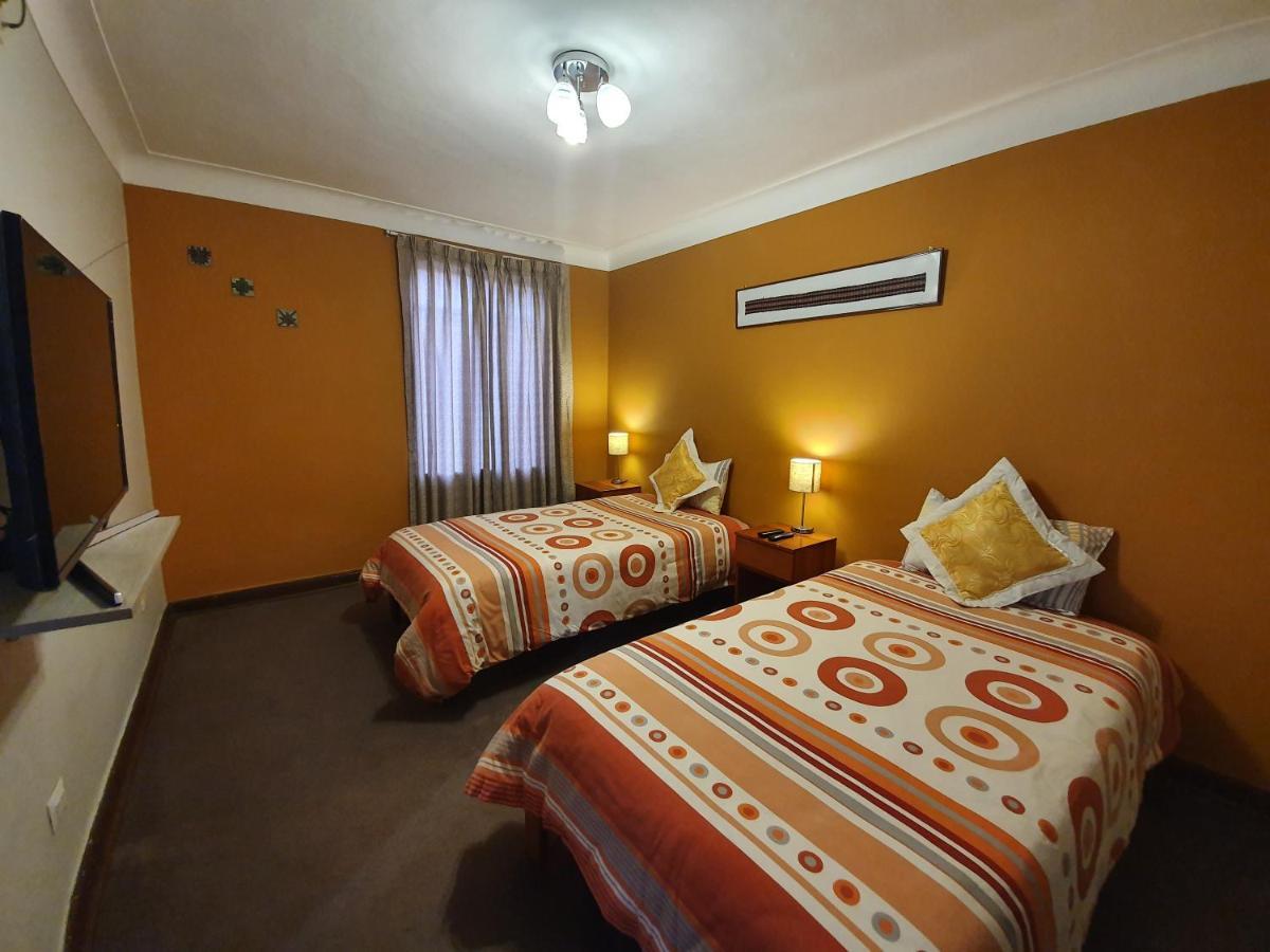La Escala Guest House กุสโก ภายนอก รูปภาพ